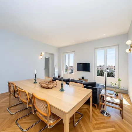 Riviera Sejour Apartment *
